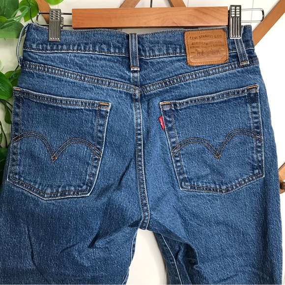 Levi's Jeans Women 26 Wedgie Straight Blue Button Fly - Picture 7 of 13